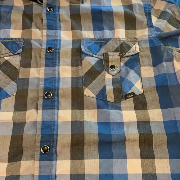 🦄Men’s button up shirt - Picture 4 of 4